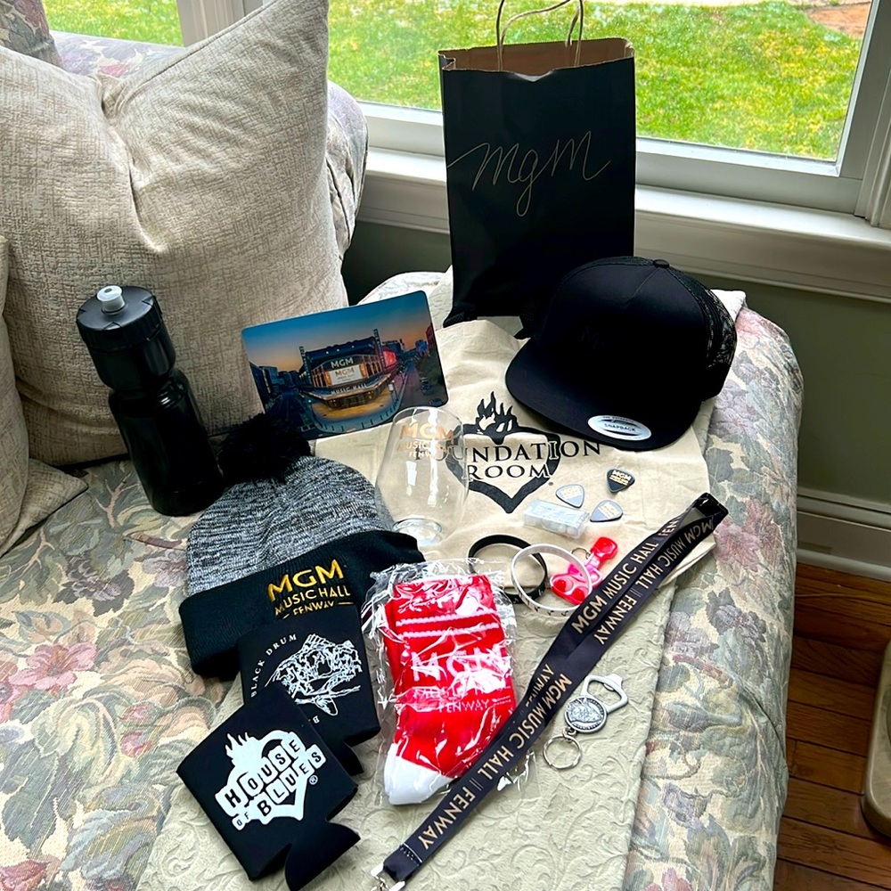 MGM Music Hall Fenway Gift Bag Loaded w/ Hats, Socks, Cozies, Guitar Pics, Cups